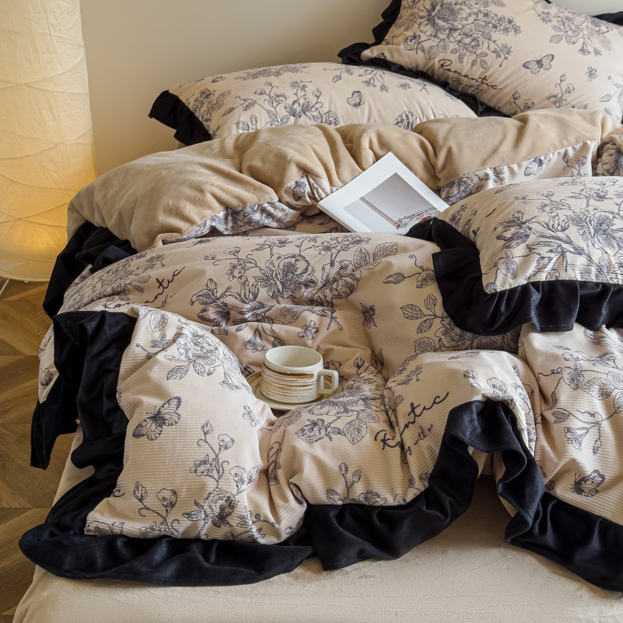 91家纺网 家纺一手货源 找家纺 （总）启发 2025新款法式赫本风灯芯绒印花四件套