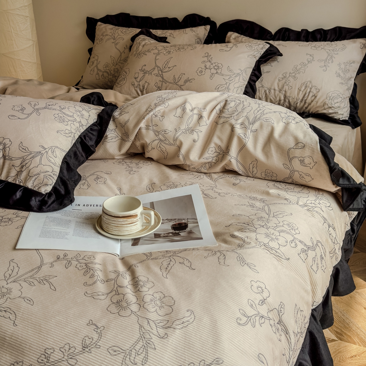 91家纺网 家纺一手货源 找家纺 启发 2025新款法式赫本风灯芯绒印花四件套 繁花