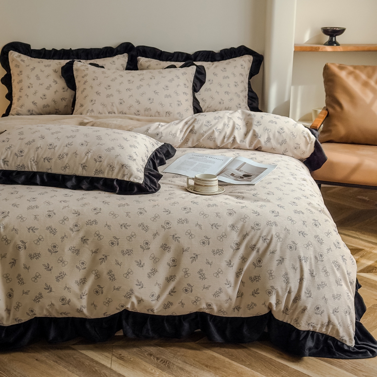 91家纺网 家纺一手货源 找家纺 启发 2025新款法式赫本风灯芯绒印花四件套 森系小花