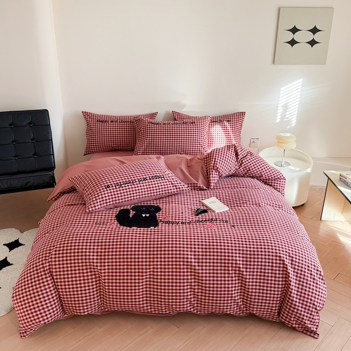 优迈 2025秋冬新款全棉水洗棉格子贴布绣四件套 格子猫猫-洋气红