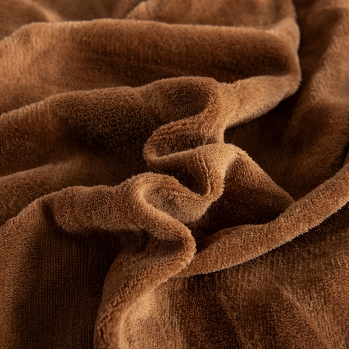 91家纺网 家纺一手货源 找家纺 给笠 2025新款220克牛奶绒大树叶单床笠 床笠单件 剪花大树叶 咖啡