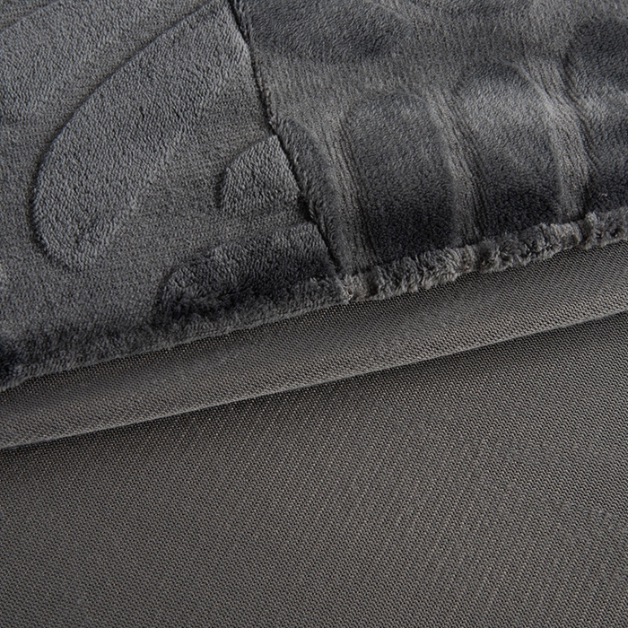 91家纺网 家纺一手货源 找家纺 给笠 2025新款220克牛奶绒大树叶单床笠 床笠单件 剪花大树叶 碳灰