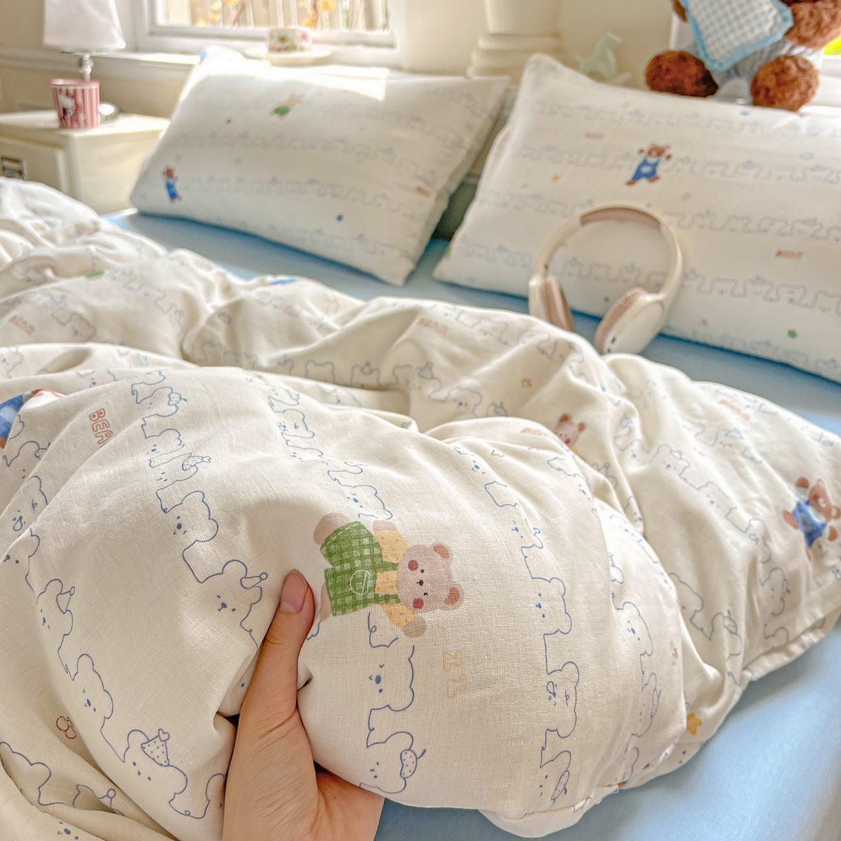 91家纺网 家纺一手货源 找家纺 典曼家纺 2025新款双层纱四件套 假日小熊