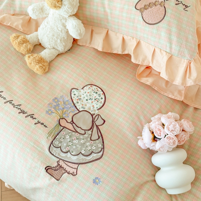 91家纺网 家纺一手货源 找家纺 优迈 2025秋冬新款色织水洗棉贴布花边款四件套 童趣-浅玉