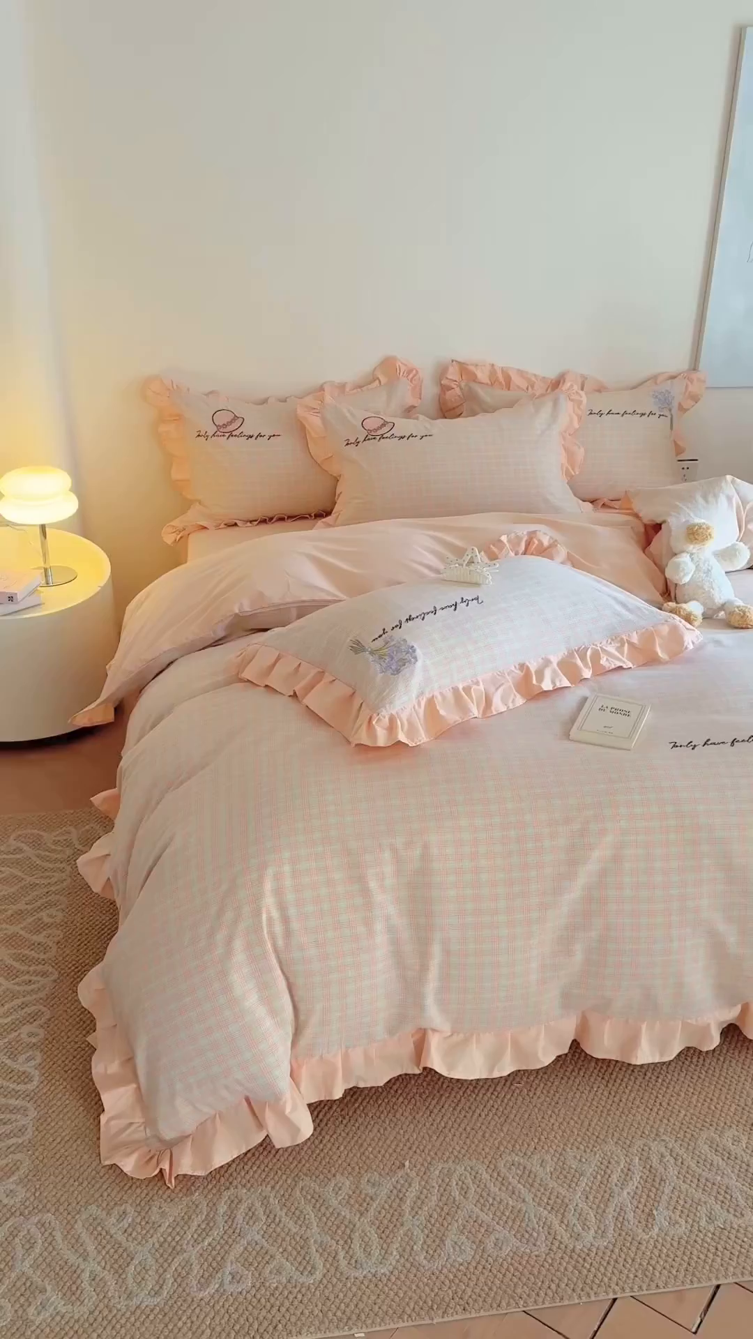 91家纺网 家纺一手货源 找家纺 优迈 2025秋冬新款色织水洗棉贴布花边款四件套 童趣-浅玉