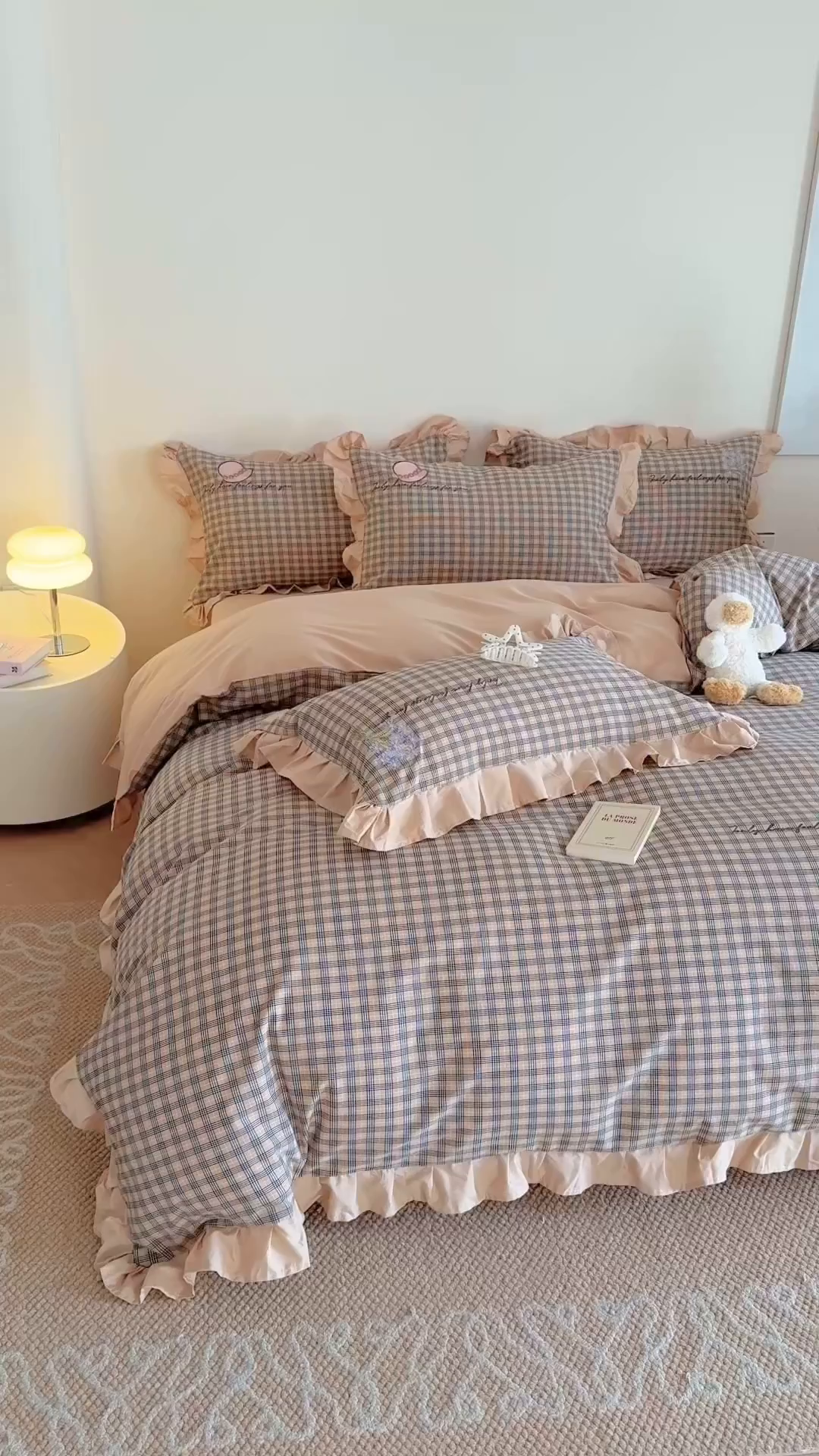 91家纺网 家纺一手货源 找家纺 优迈 2025秋冬新款色织水洗棉贴布花边款四件套 童趣-卡其