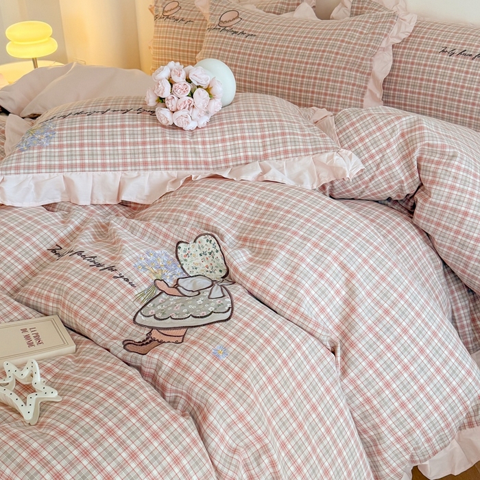 91家纺网 家纺一手货源 找家纺 优迈 2025秋冬新款色织水洗棉贴布花边款四件套 童趣-洋气红