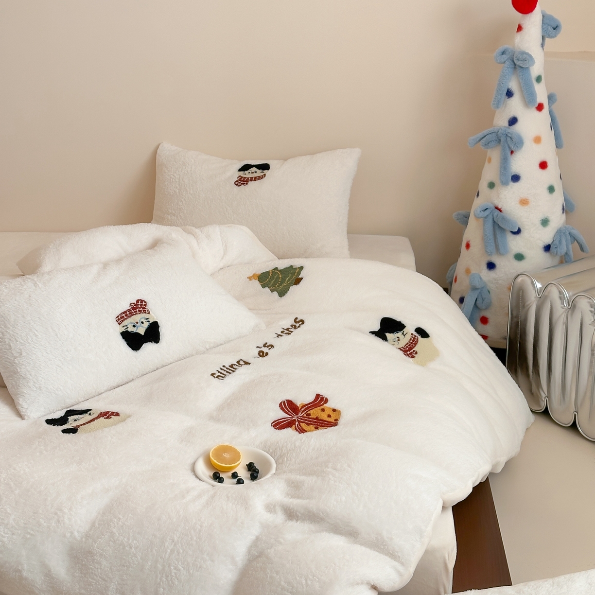 91家纺网 家纺一手货源 找家纺 （总）圆岛家纺 2025新款泰迪绒毛巾绣牛奶绒四件套