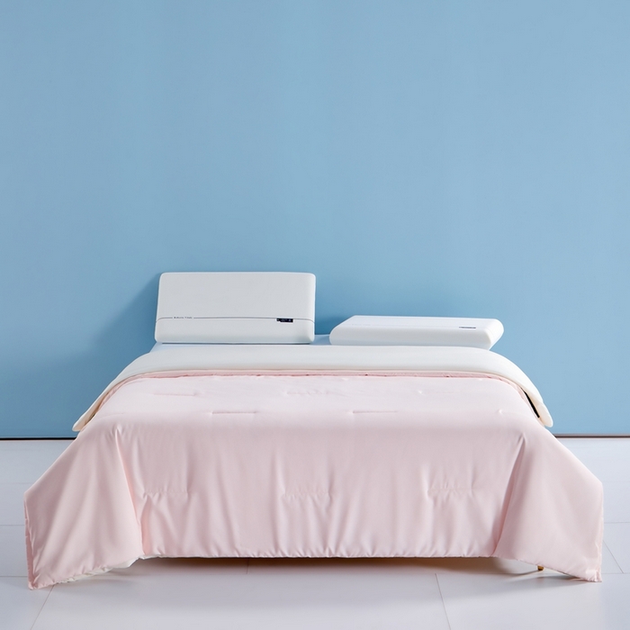 91家纺网 家纺一手货源 找家纺 观月轩家纺 2025新款酣睡星球双层深睡控温被PRO2.0被子被芯 柔云粉