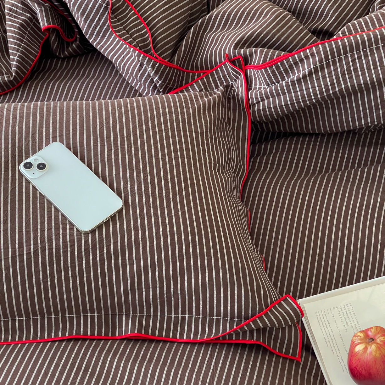 91家纺网 家纺一手货源 找家纺 例外 2025新款全棉纯棉色织水洗棉老钱工业风四件套 榛子深棕