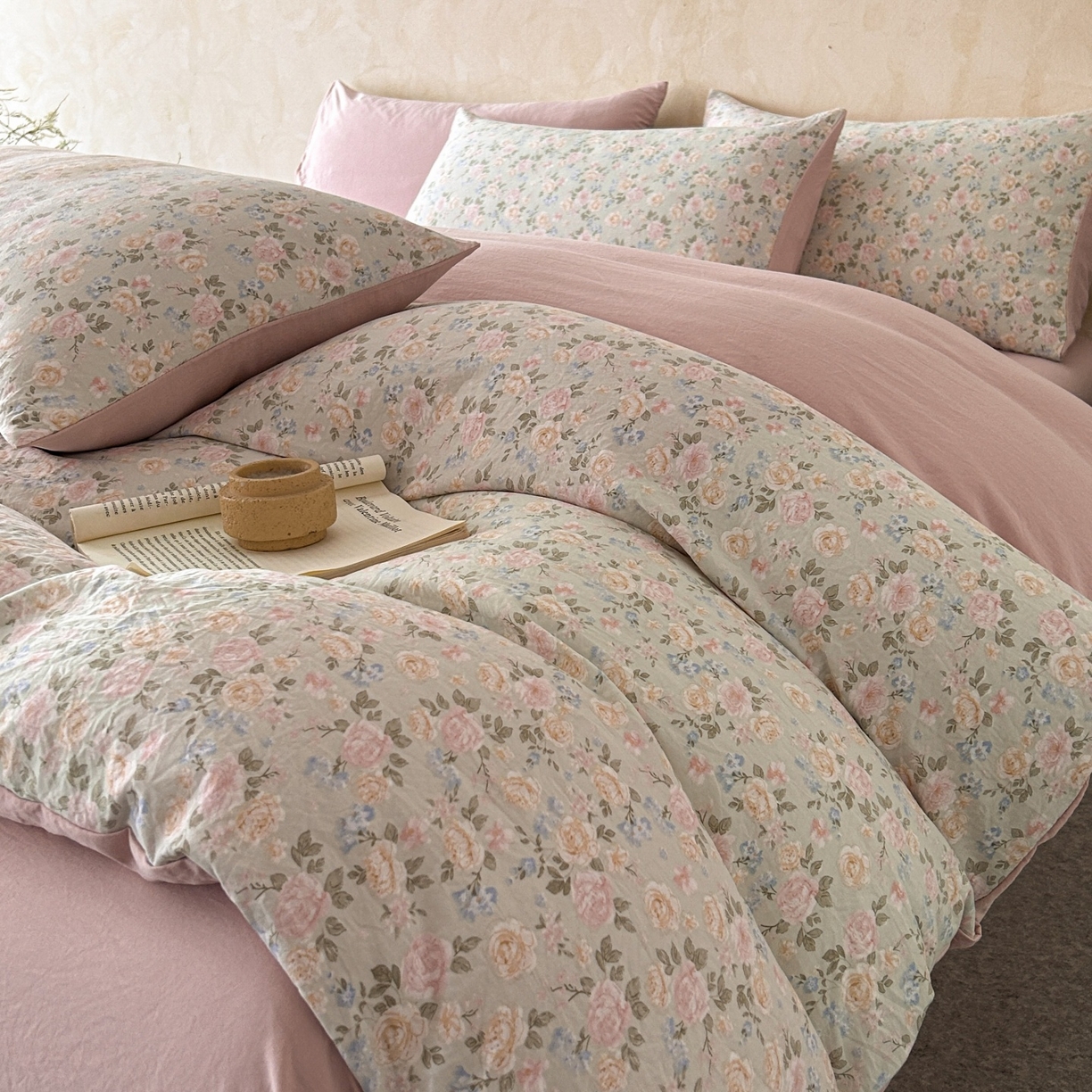 91家纺网 家纺一手货源 找家纺 如约 2025新款A类珍珠棉四件套 花盏绿