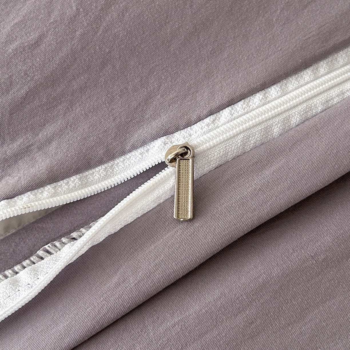 91家纺网 家纺一手货源 找家纺 如约 2025新款A类珍珠棉四件套 梦华录黄