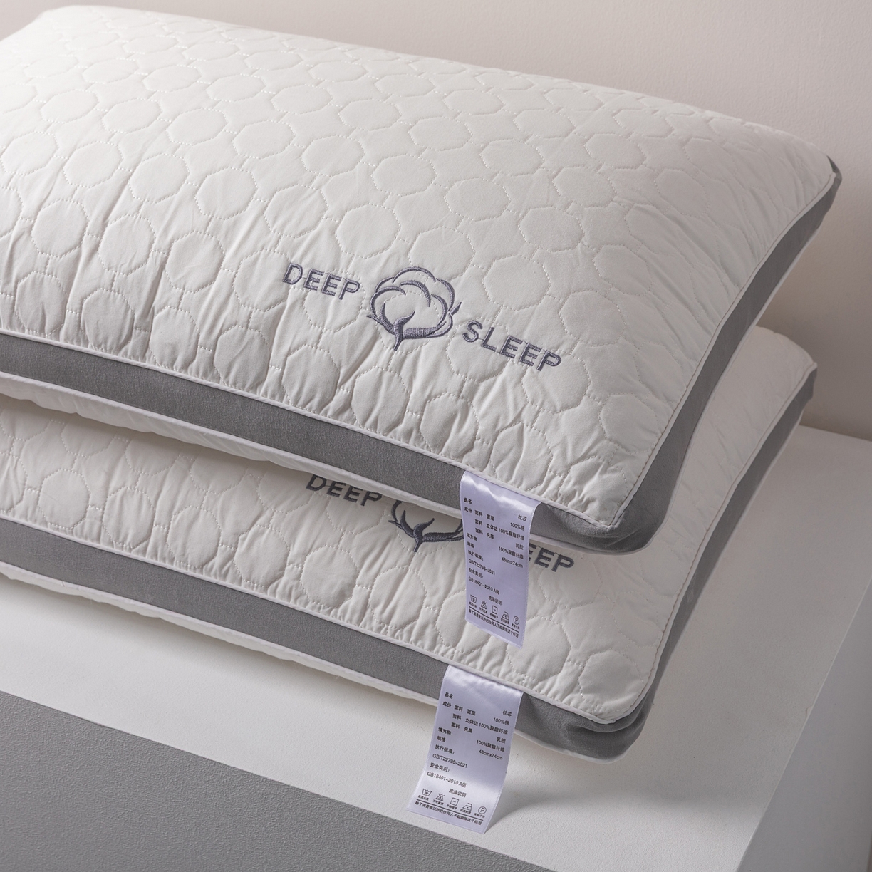 91家纺网 家纺一手货源 找家纺 （总）芯奇想 2025新款全棉立体绗绣枕（绣棉）单人枕头枕芯