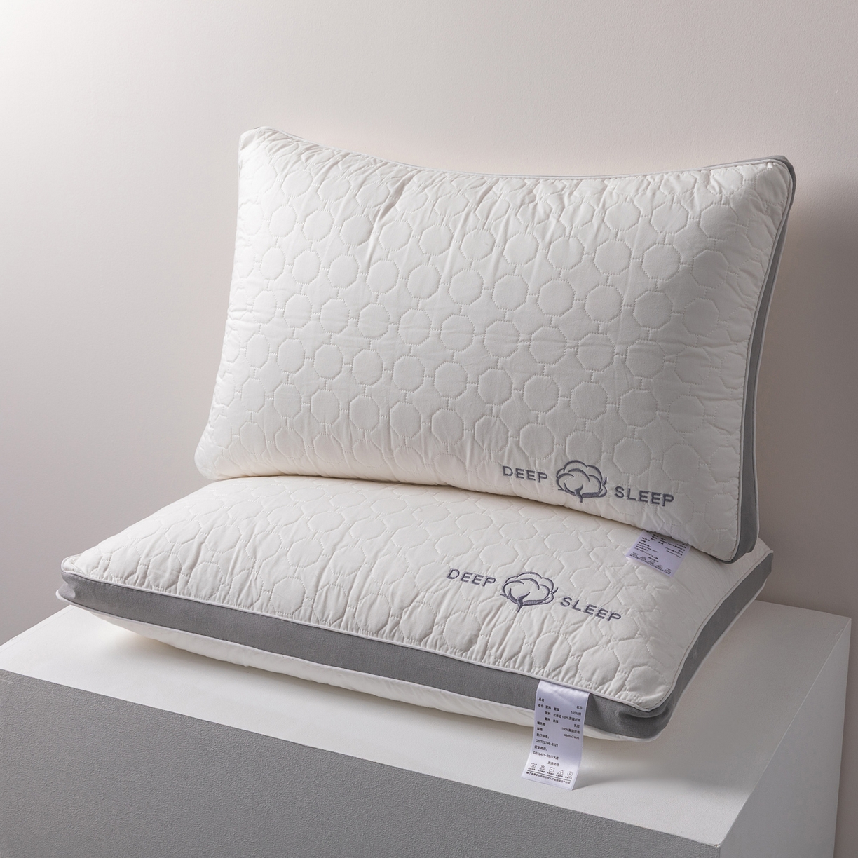 91家纺网 家纺一手货源 找家纺 （总）芯奇想 2025新款全棉立体绗绣枕（绣棉）单人枕头枕芯