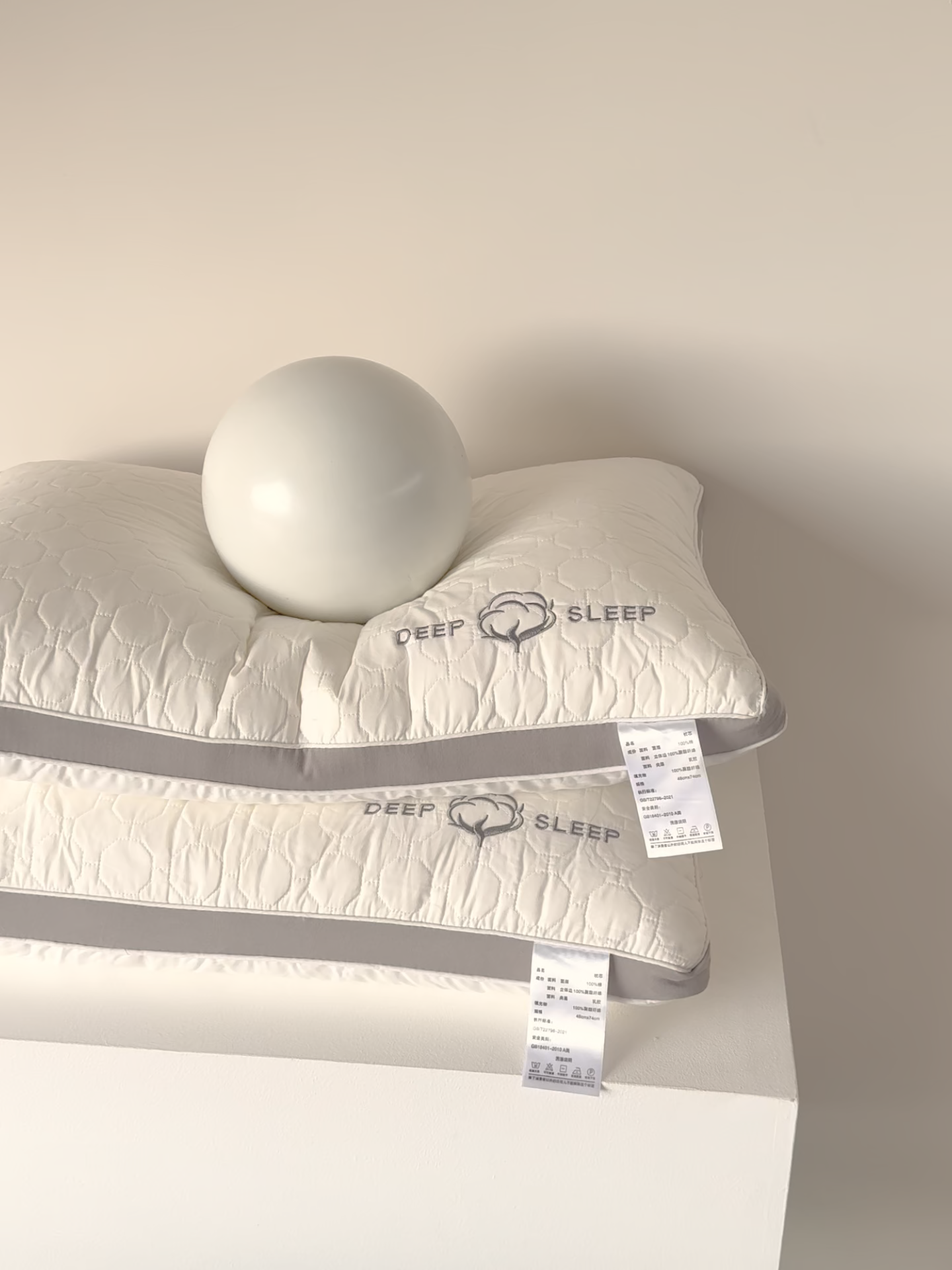 91家纺网 家纺一手货源 找家纺 （总）芯奇想 2025新款全棉立体绗绣枕（绣棉）单人枕头枕芯