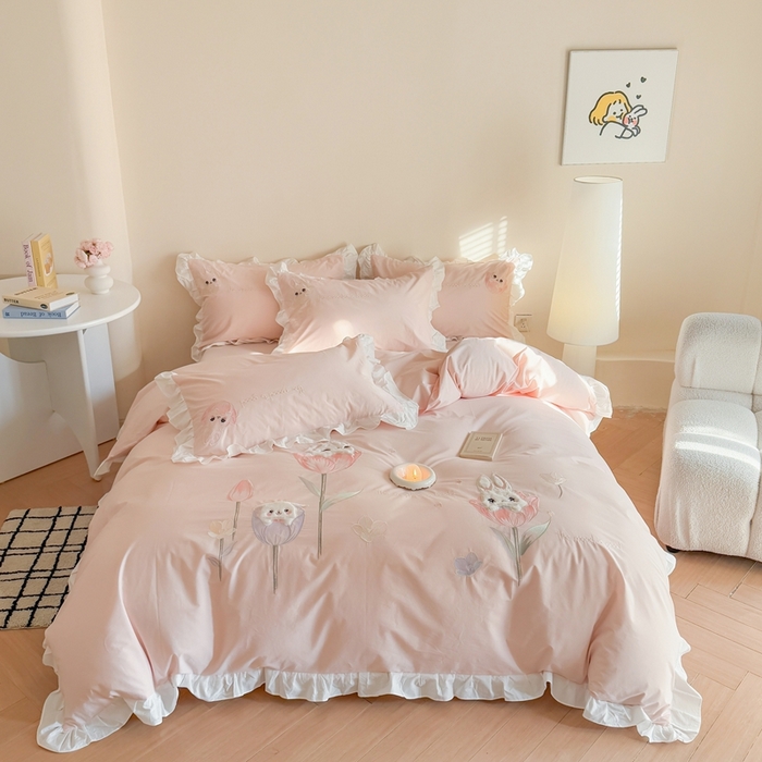 91家纺网 家纺一手货源 找家纺 （总）优迈 2025新品全棉加厚水洗棉韩版小清新绣花工艺贴布绣四件套--郁金香小兔