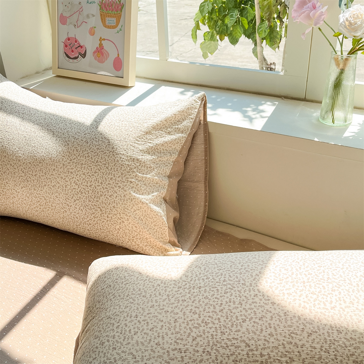 91家纺网 家纺一手货源 找家纺 如约 2025新款木棉双层纱印花四件套 小花巧克力棕