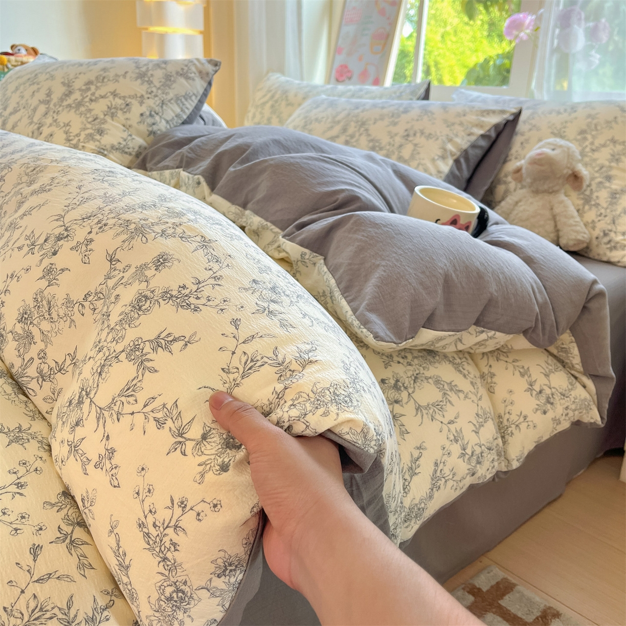 91家纺网 家纺一手货源 找家纺 如约 2025新款木棉双层纱印花四件套 写意兰