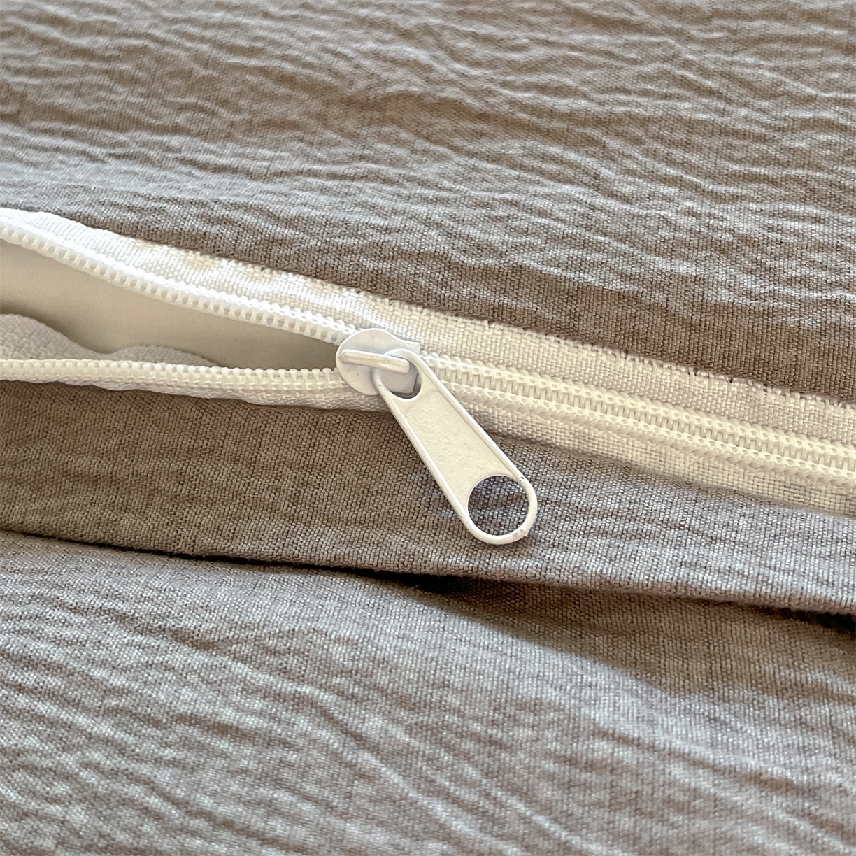 91家纺网 家纺一手货源 找家纺 如约 2025新款木棉双层纱印花四件套 写意兰