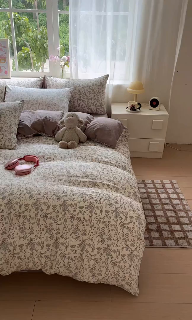 91家纺网 家纺一手货源 找家纺 如约 2025新款木棉双层纱印花四件套 草木集黄