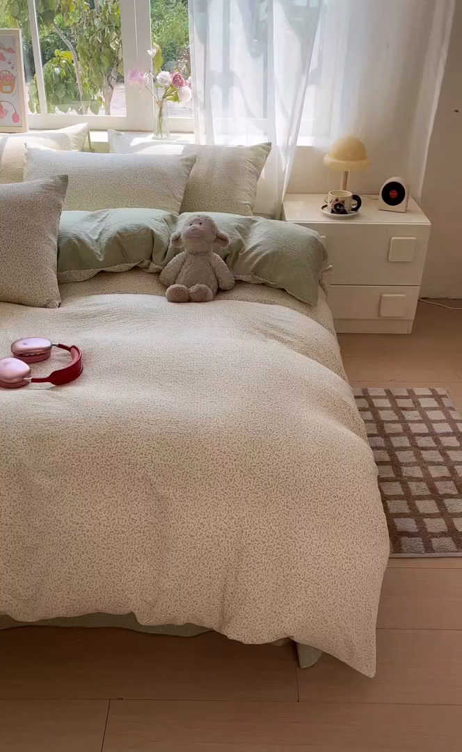 91家纺网 家纺一手货源 找家纺 如约 2025新款木棉双层纱印花四件套 小花抹茶绿