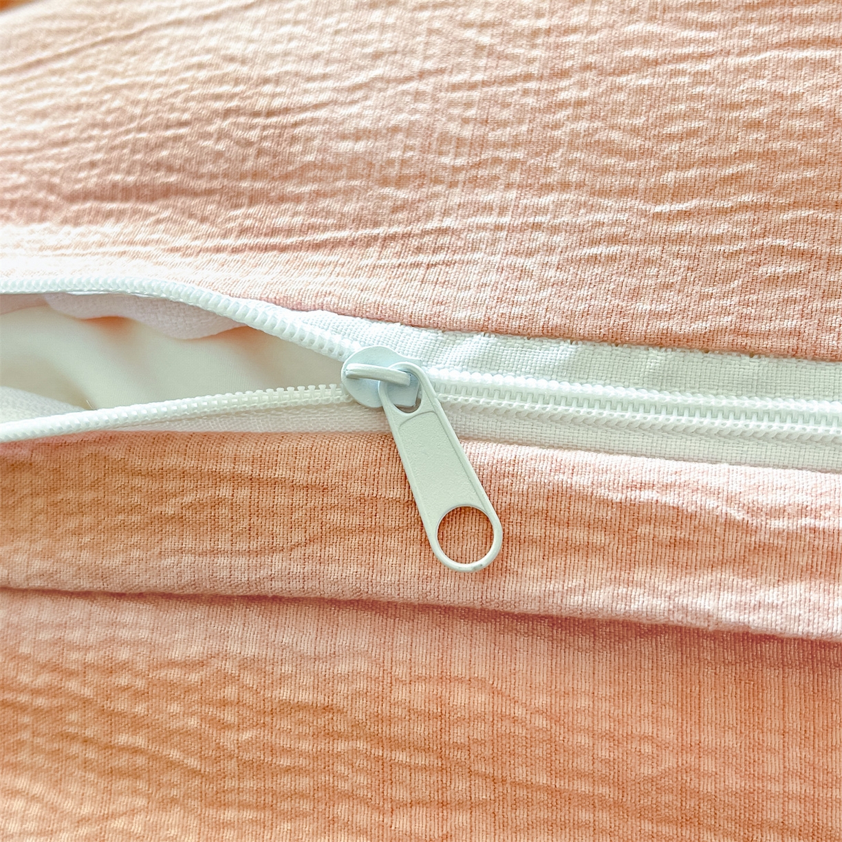 91家纺网 家纺一手货源 找家纺 如约 2025新款木棉双层纱印花四件套 邂逅