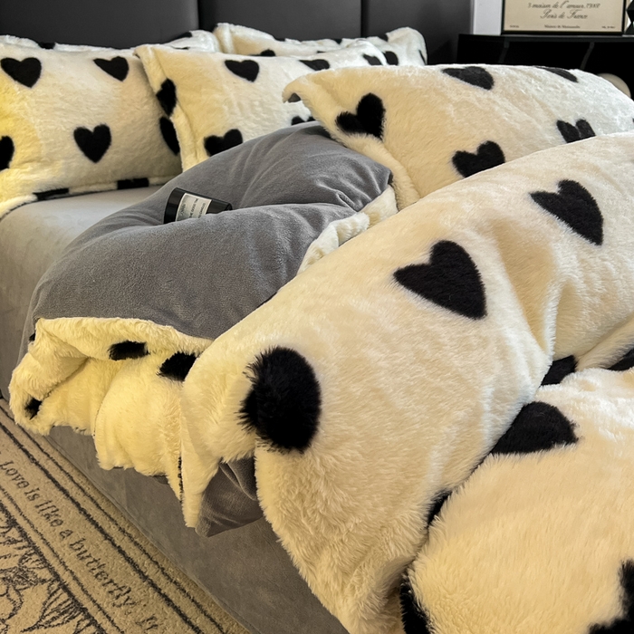 91家纺网 家纺一手货源 找家纺 （总）典曼家纺 2025新款亲肤舒适兔毛绒四件套