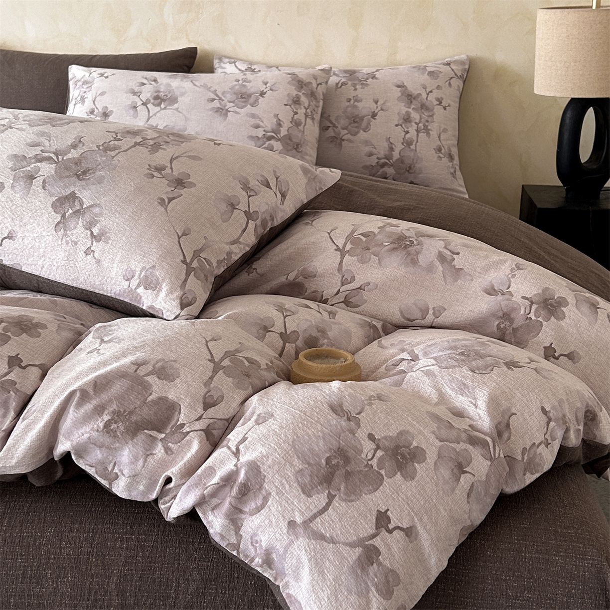 91家纺网 家纺一手货源 找家纺 如约 2025新款A类亲肤水洗原麻印花四件套 慕雪红