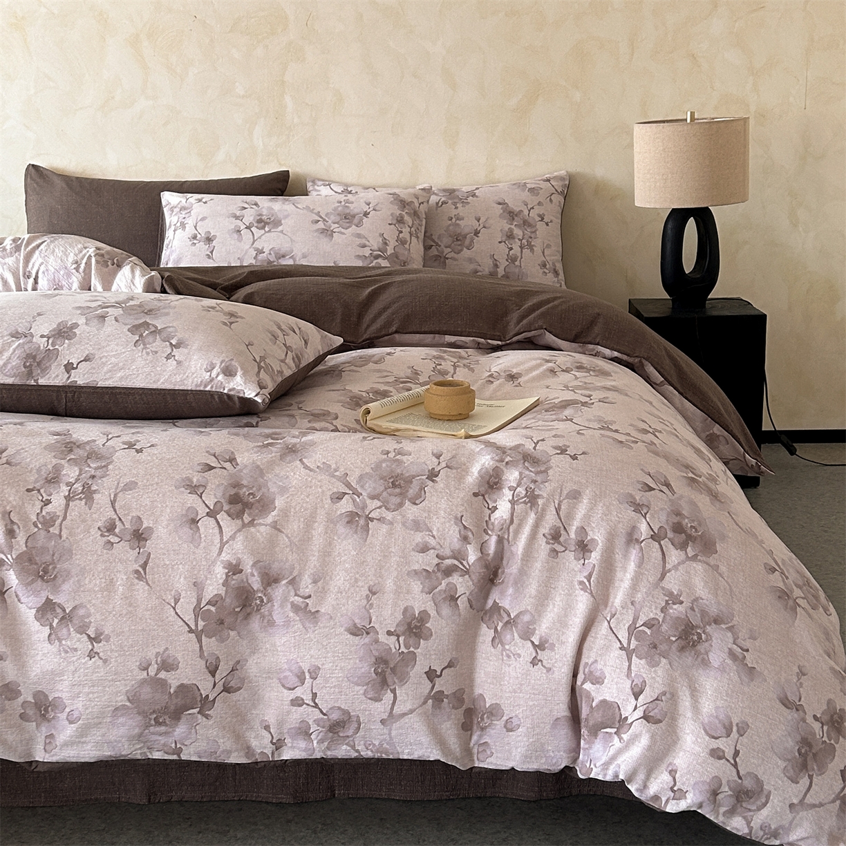 91家纺网 家纺一手货源 找家纺 如约 2025新款A类亲肤水洗原麻印花四件套 慕雪红