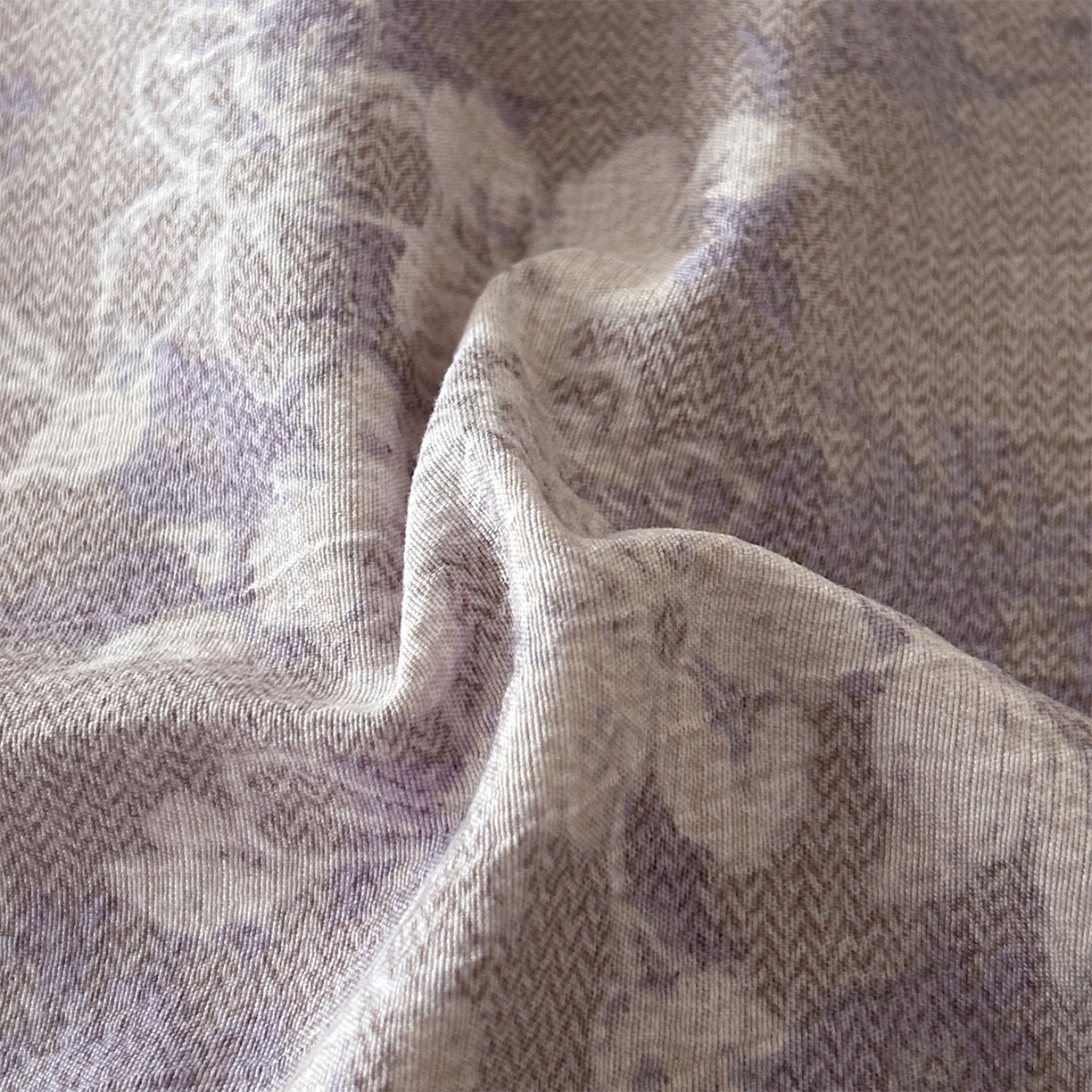 91家纺网 家纺一手货源 找家纺 如约 2025新款A类亲肤水洗原麻印花四件套 可颂咖