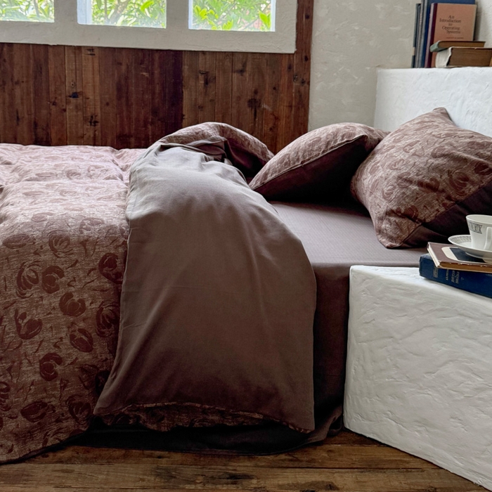 91家纺网 家纺一手货源 找家纺 山舍家居 2025新款全棉纯棉色织提花四件套-雾璃 雾璃-咖