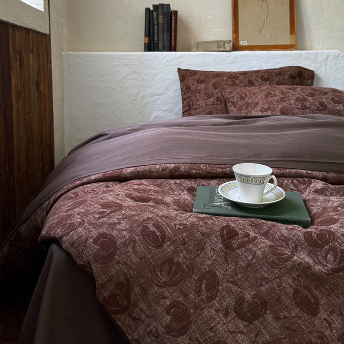 91家纺网 家纺一手货源 找家纺 山舍家居 2025新款全棉纯棉色织提花四件套-雾璃 雾璃-咖