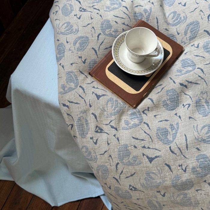 91家纺网 家纺一手货源 找家纺 山舍家居 2025新款全棉纯棉色织提花四件套-雾璃 雾璃-蓝