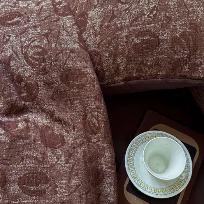 91家纺网 家纺一手货源 找家纺 山舍家居 2025新款全棉纯棉色织提花四件套-雾璃 雾璃-咖