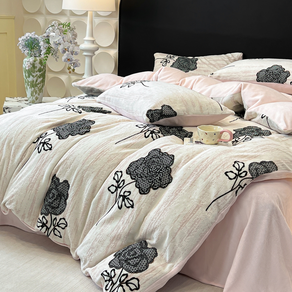 91家纺网 家纺一手货源 找家纺 二八年华 2025新款加厚兔绒四件套 玫瑰粉