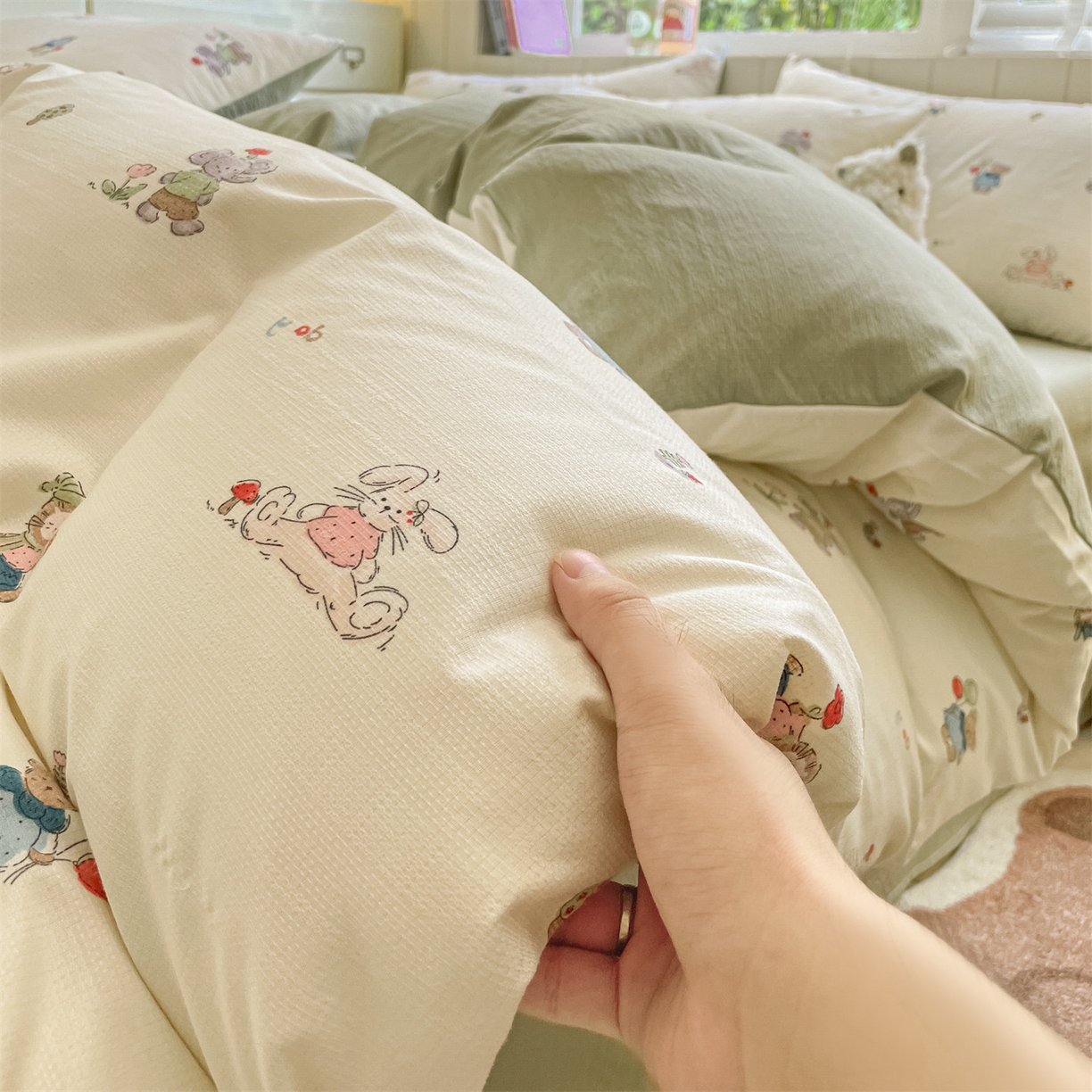 91家纺网 家纺一手货源 找家纺 如约 2025秋冬新款A类亲肤棉印花套件 动物园