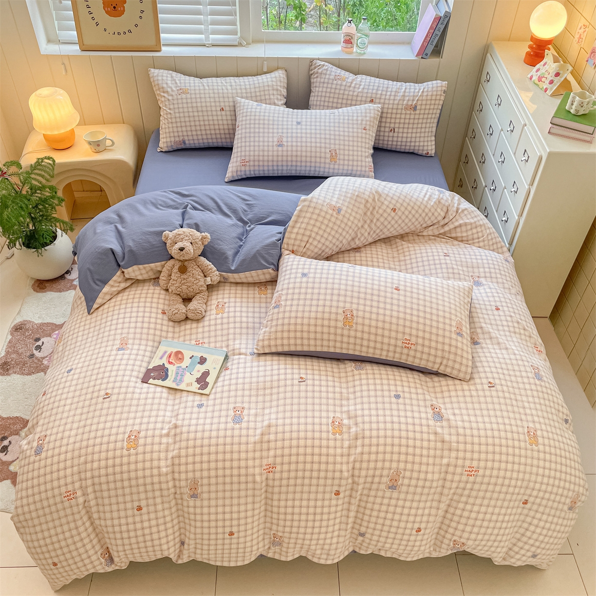 91家纺网 家纺一手货源 找家纺 如约 2025秋冬新款A类亲肤棉印花套件 方格熊