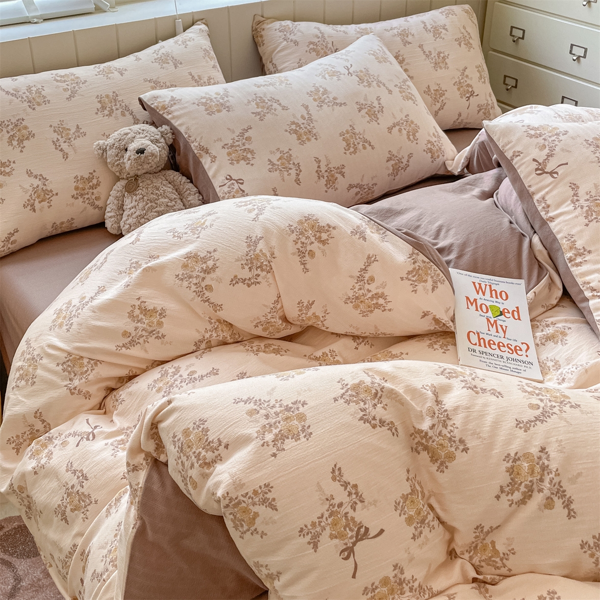 91家纺网 家纺一手货源 找家纺 如约 2025秋冬新款A类亲肤棉印花套件 曼咖