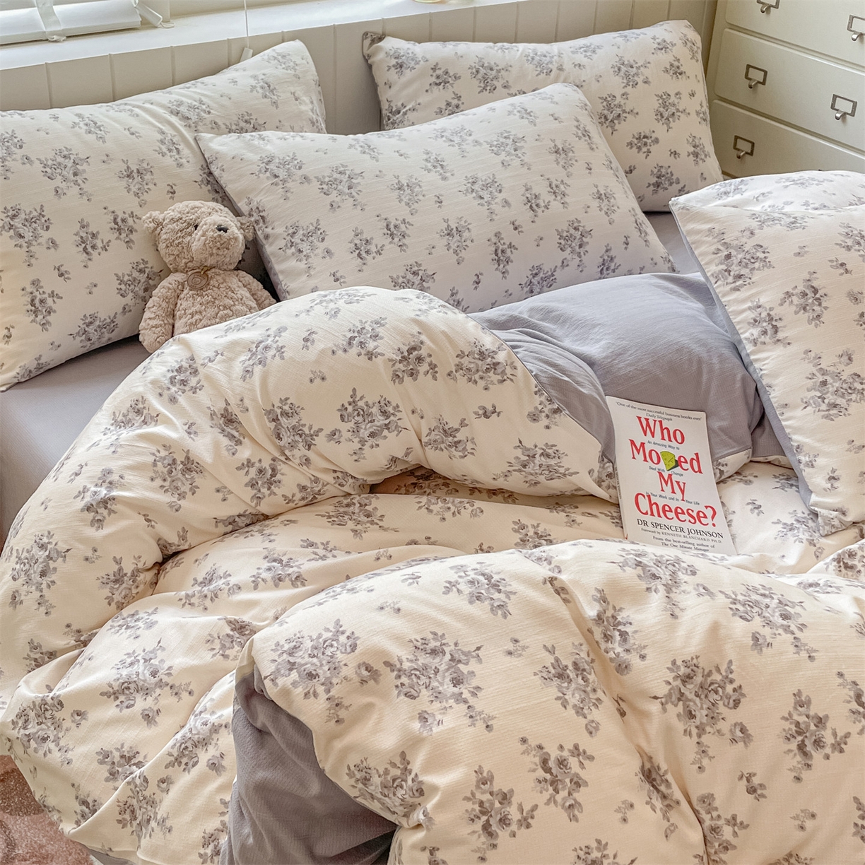 91家纺网 家纺一手货源 找家纺 如约 2025秋冬新款A类亲肤棉印花套件 莫兰灰