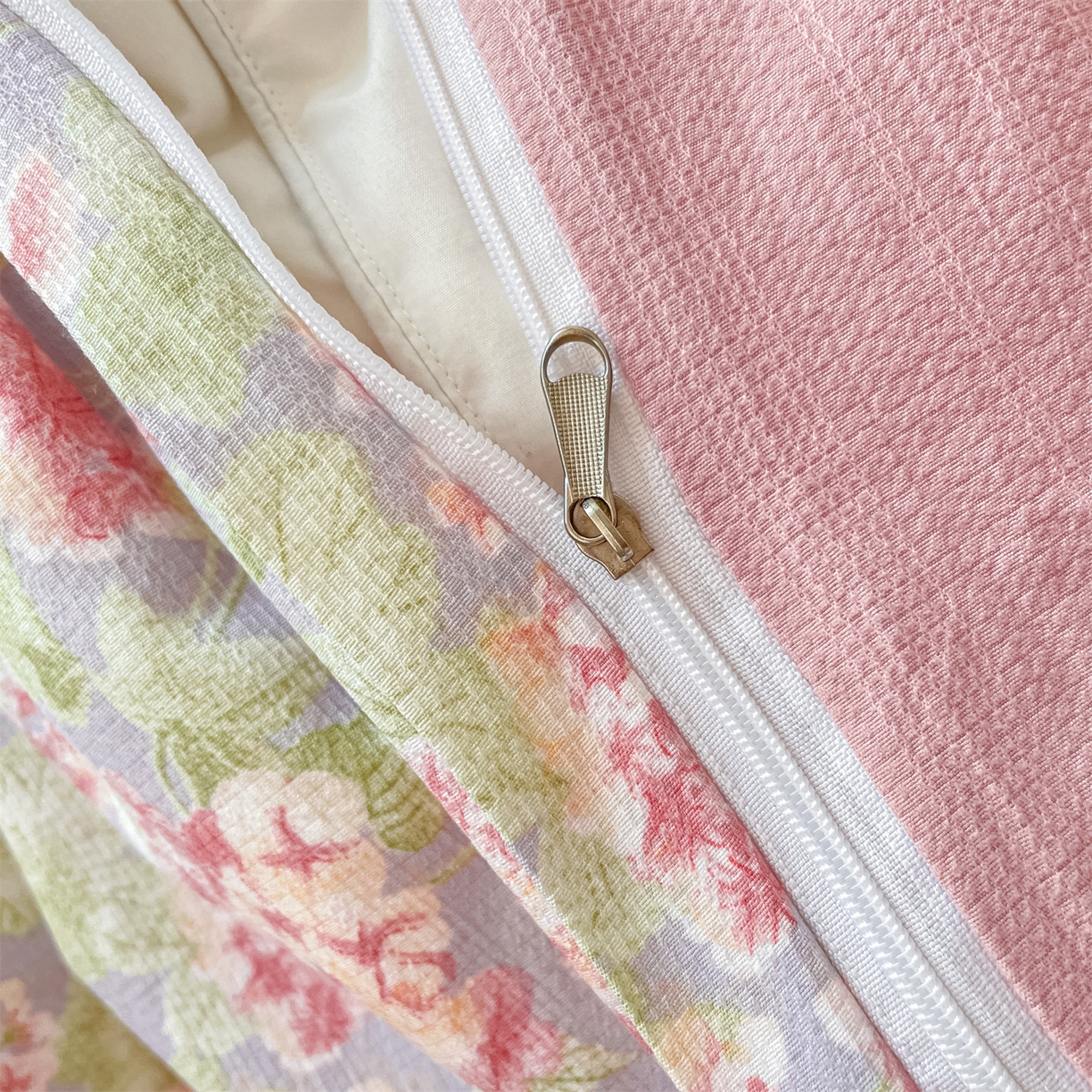 91家纺网 家纺一手货源 找家纺 如约 2025秋冬新款A类亲肤棉印花套件 珠华