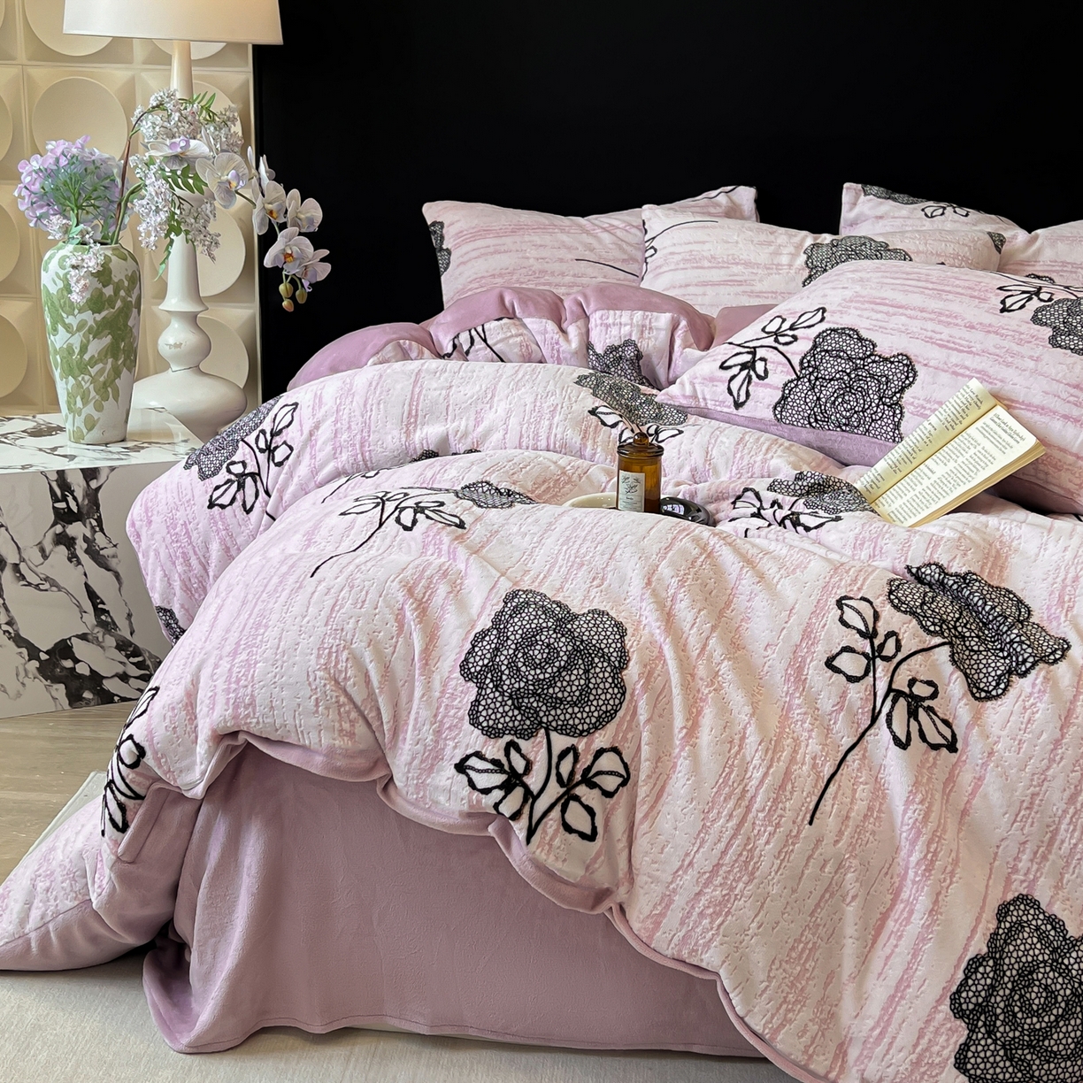 91家纺网 家纺一手货源 找家纺 二八年华 2025新款加厚兔绒四件套 玫瑰紫