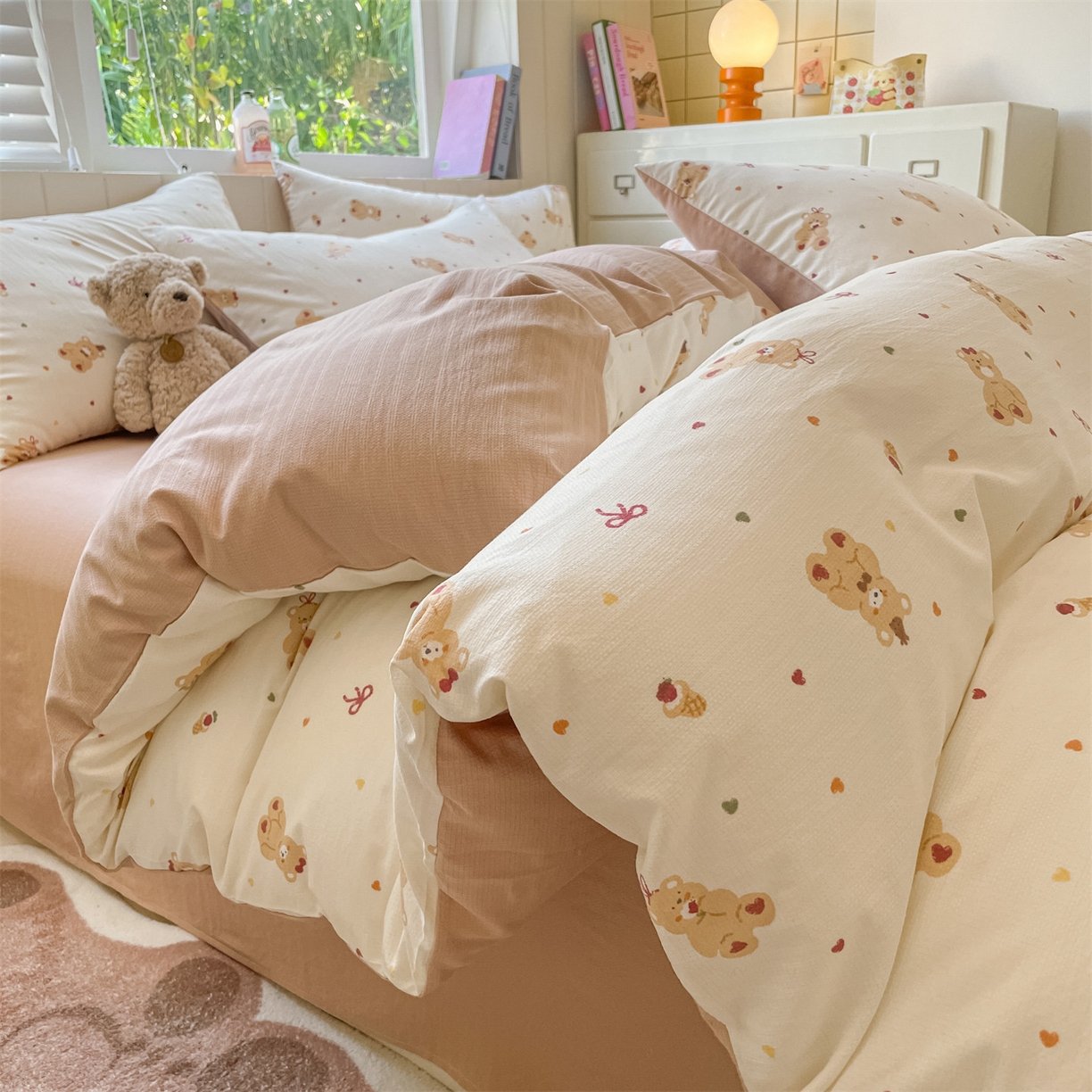 91家纺网 家纺一手货源 找家纺 如约 2025秋冬新款A类亲肤棉印花套件 松糕熊