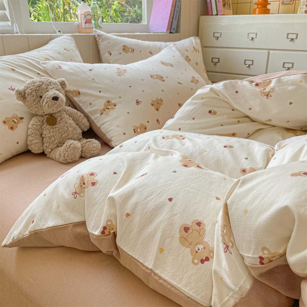 91家纺网 家纺一手货源 找家纺 如约 2025秋冬新款A类亲肤棉印花套件 松糕熊