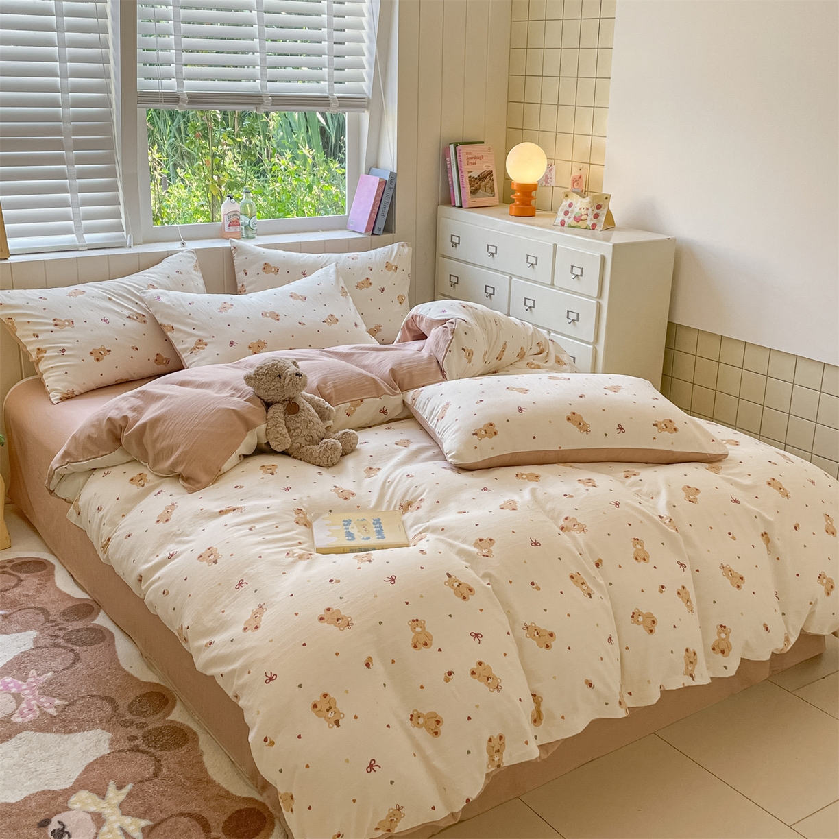 91家纺网 家纺一手货源 找家纺 如约 2025秋冬新款A类亲肤棉印花套件 松糕熊