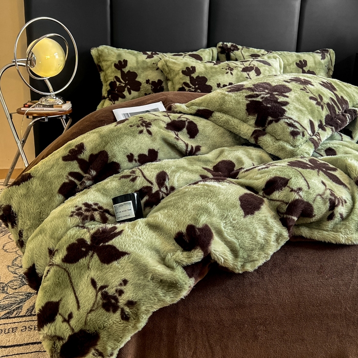 91家纺网 家纺一手货源 找家纺 典曼家纺 2025新款亲肤舒适兔毛绒四件套 花枝-绿