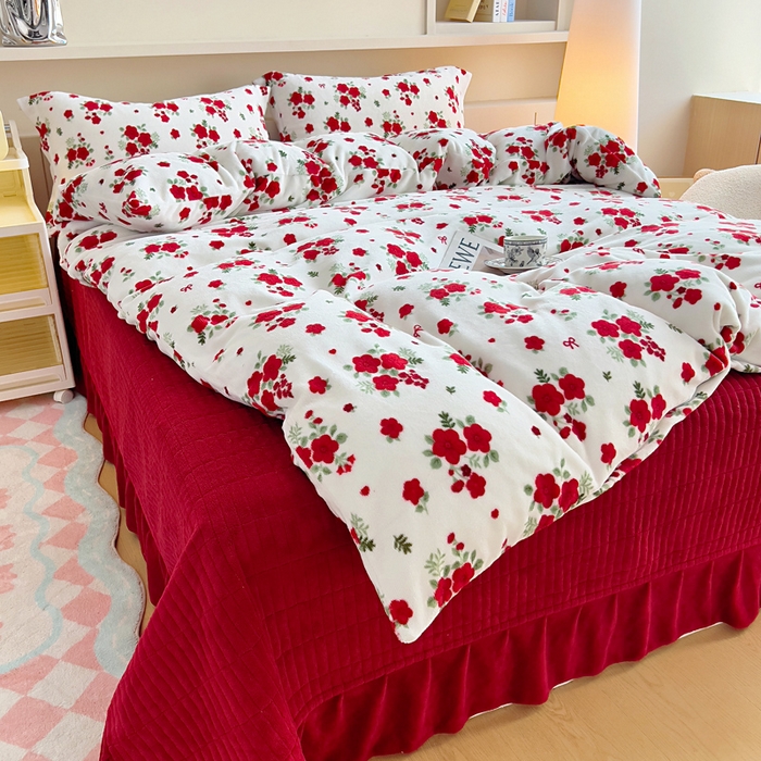 91家纺网 家纺一手货源 找家纺 找底底家纺 2025新款加厚床盖款双面绒A类印花款牛奶绒四件套（日销50单客户，在优惠5元） 梨花落