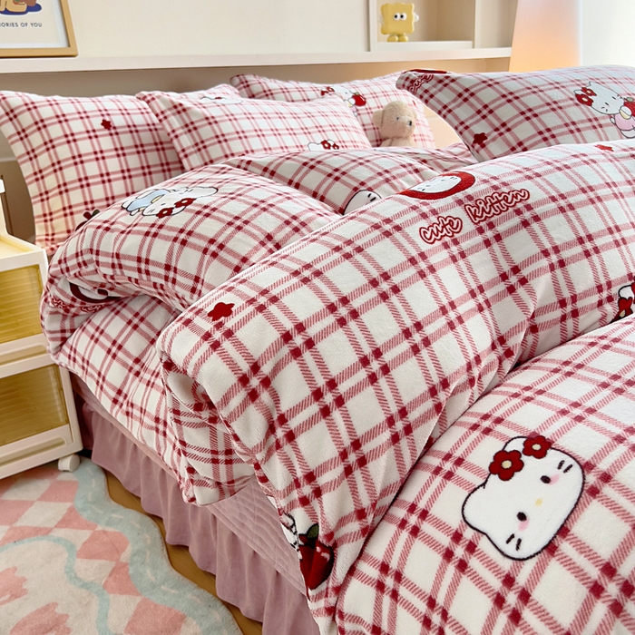 91家纺网 家纺一手货源 找家纺 找底底家纺 2025新款加厚床盖款双面绒A类印花款牛奶绒四件套（日销50单客户，在优惠5元） 红格苹果猫