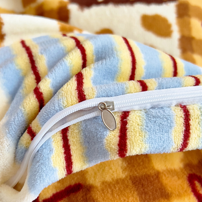 91家纺网 家纺一手货源 找家纺 找底底家纺 2025新款加厚床盖款双面绒A类印花款牛奶绒四件套（日销50单客户，在优惠5元） 焦糖布丁熊