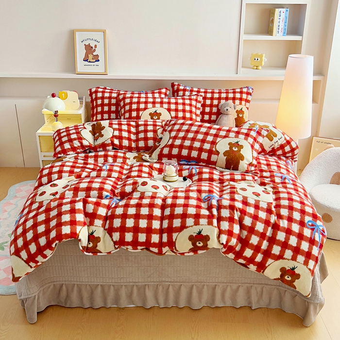 91家纺网 家纺一手货源 找家纺 找底底家纺 2025新款加厚床盖款双面绒A类印花款牛奶绒四件套（日销50单客户，在优惠5元） 草莓熊