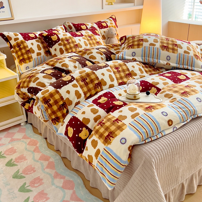 91家纺网 家纺一手货源 找家纺 找底底家纺 2025新款加厚床盖款双面绒A类印花款牛奶绒四件套（日销50单客户，在优惠5元） 焦糖布丁熊